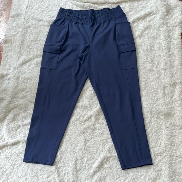 Avalanche Navy Blue Athletic Joggers - Picture 1 of 11